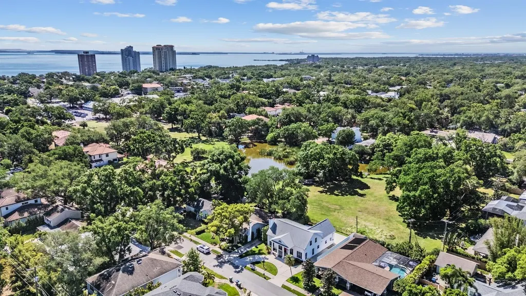3220 W Bay Villa Avenue Tampa FL 33611