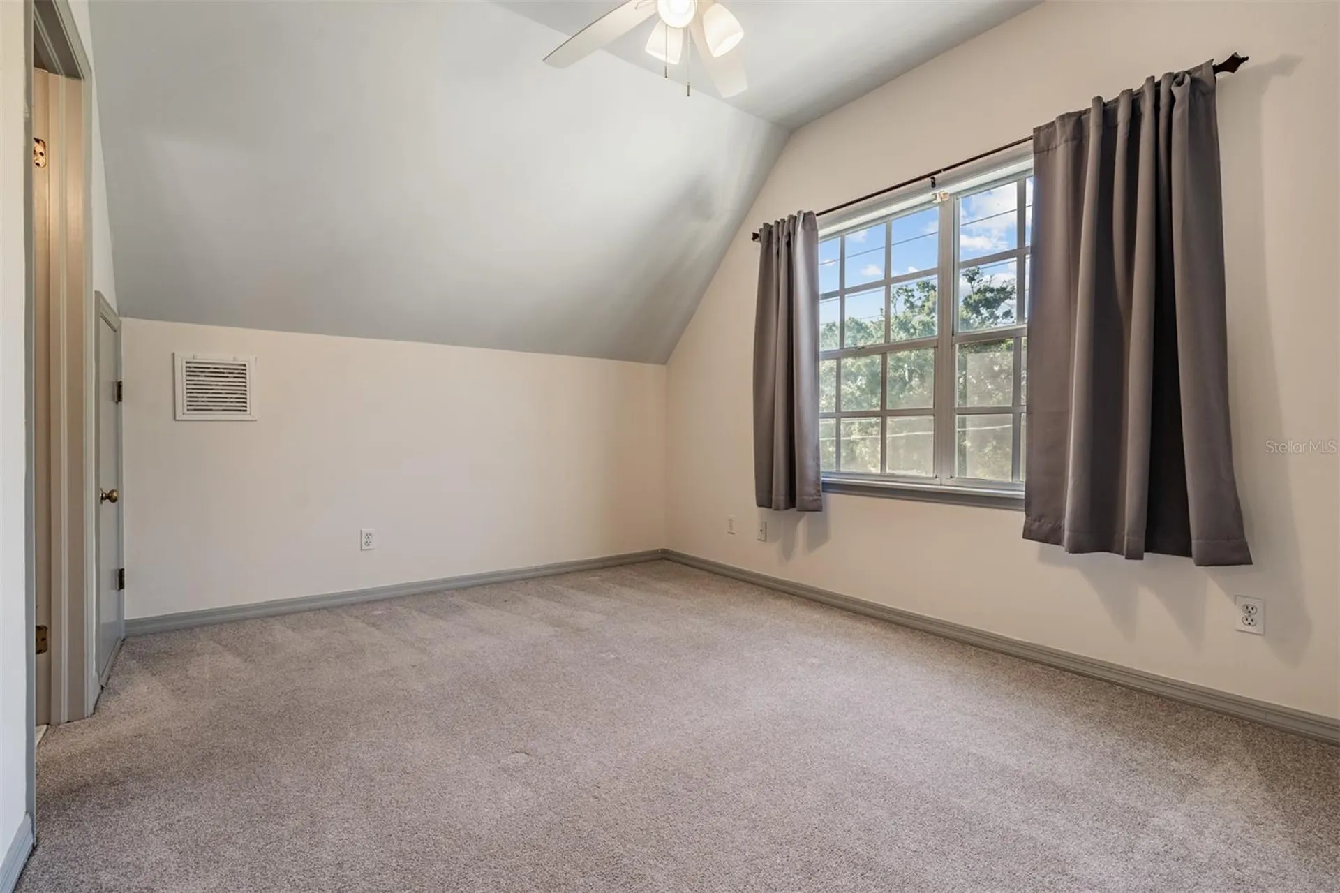 3220 W Bay Villa Avenue Tampa FL 33611