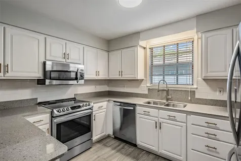 3220 W Bay Villa Avenue Tampa FL 33611