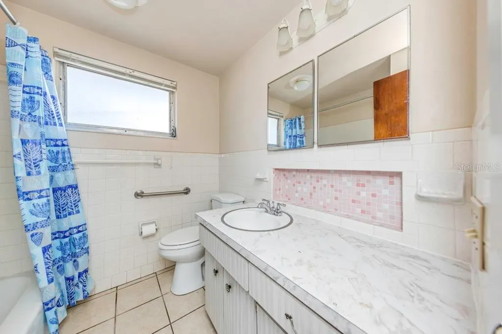 5836-5848 Madison Street New Port Richey FL 34652