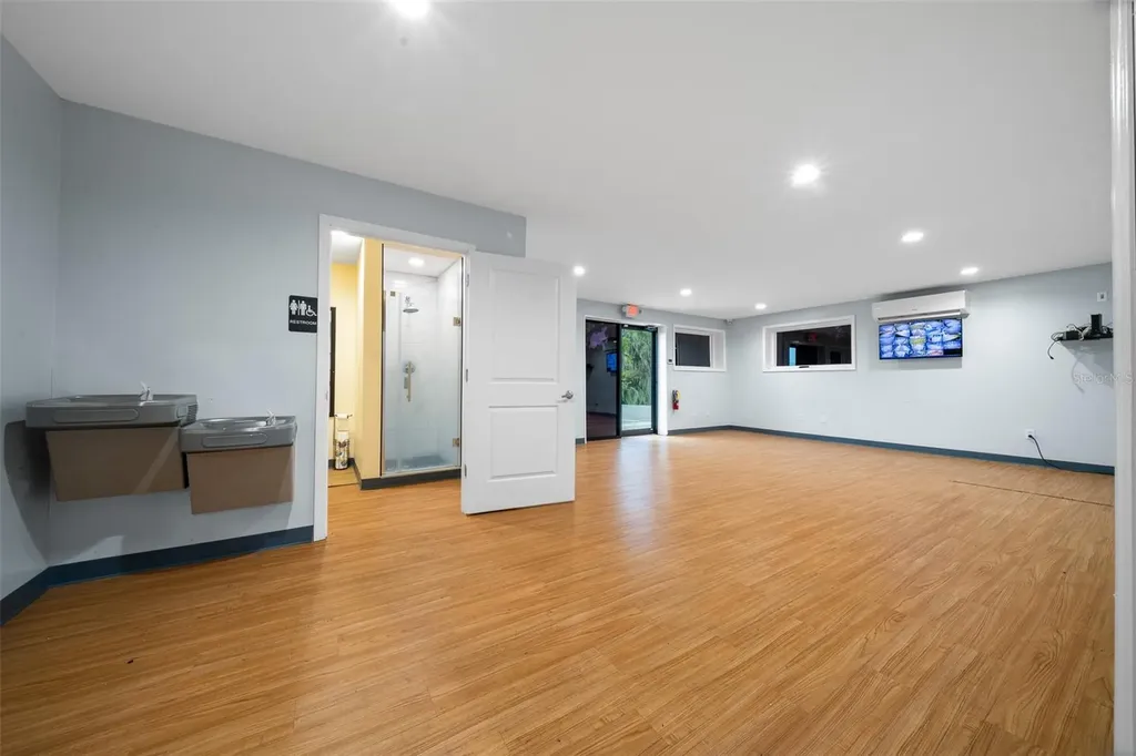 3073 NE 37th Place Wildwood FL 34785