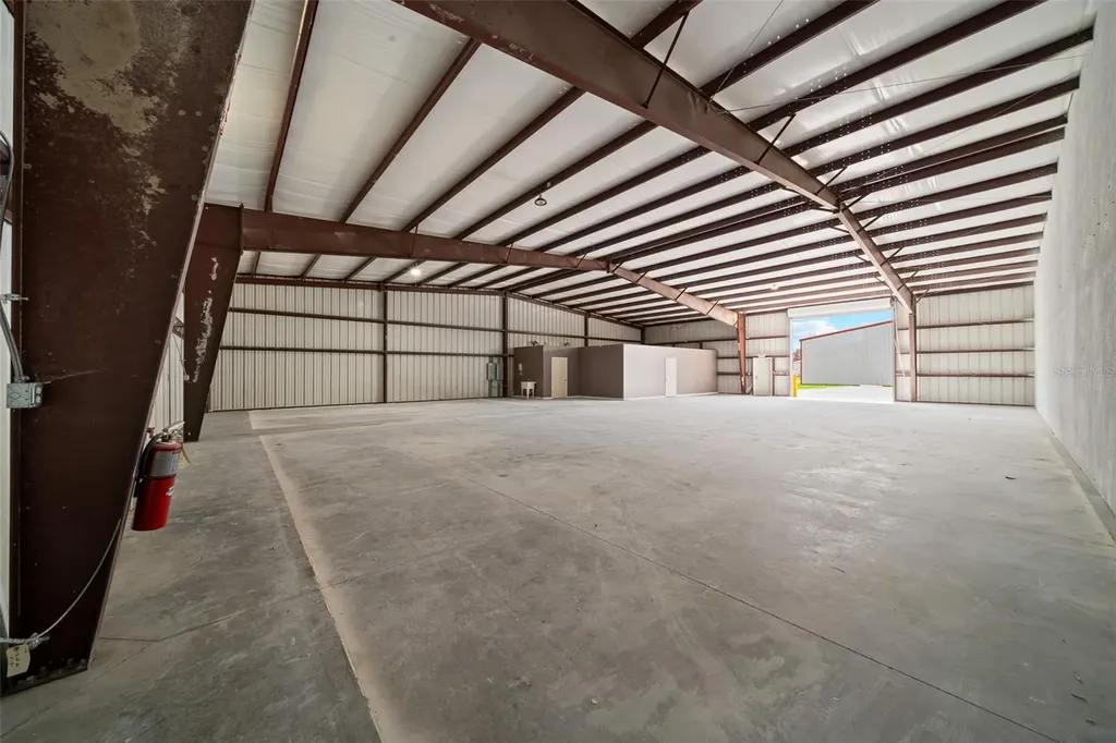 3073 NE 37th Place Wildwood FL 34785