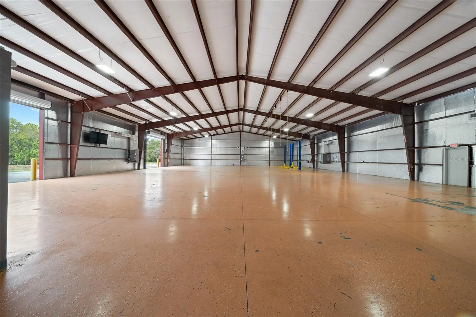 3073 NE 37th Place Wildwood FL 34785