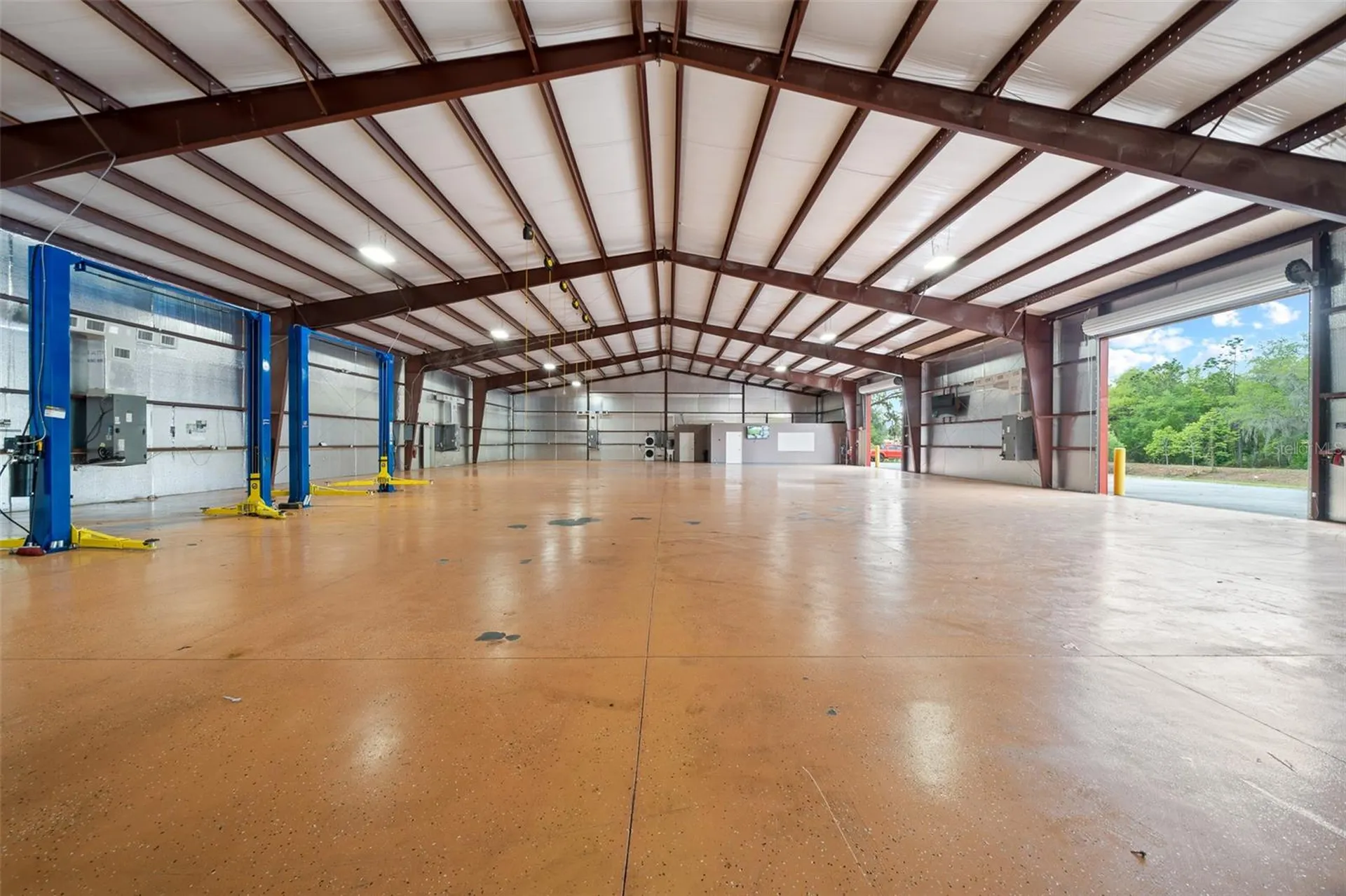 3073 NE 37th Place Wildwood FL 34785