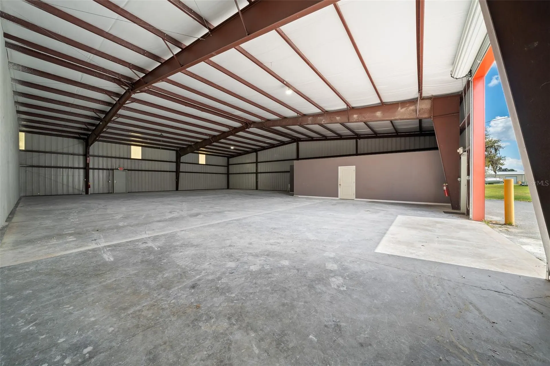 3073 NE 37th Place Wildwood FL 34785