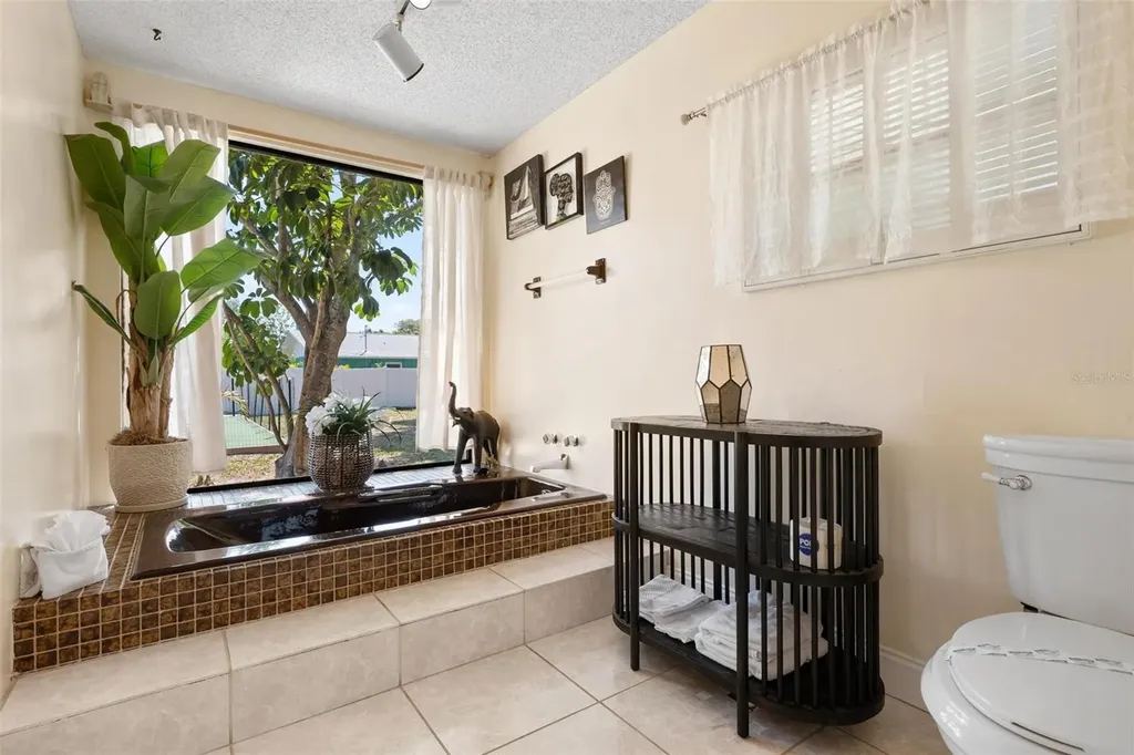 6201 6th Avenue NW Bradenton FL 34209