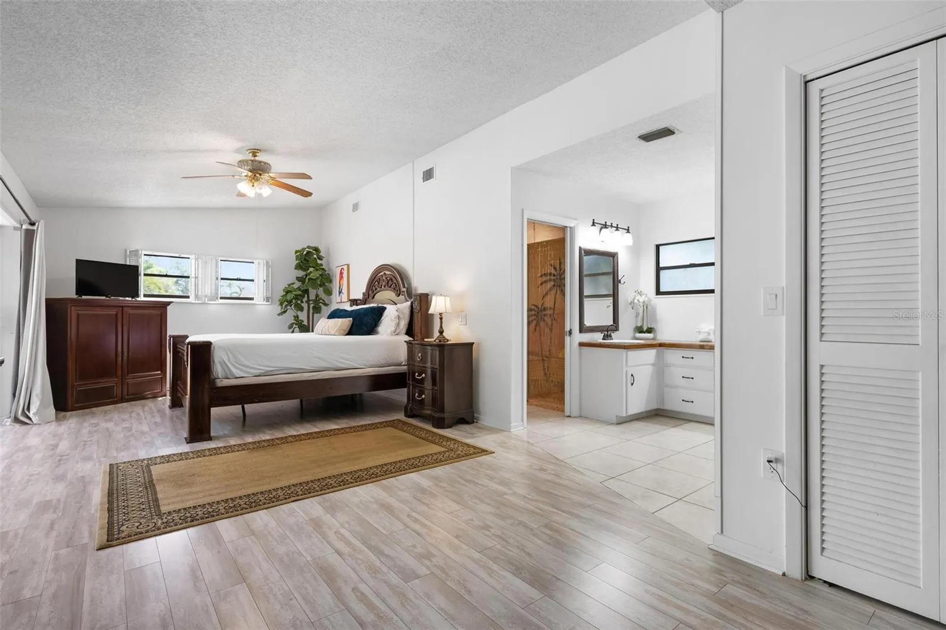 6201 6th Avenue NW Bradenton FL 34209