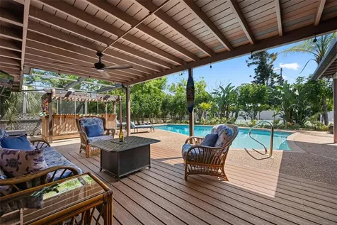 6201 6th Avenue NW Bradenton FL 34209