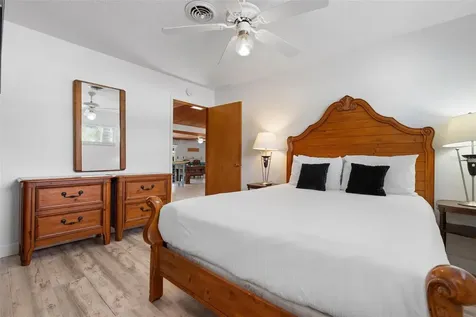 6201 6th Avenue NW Bradenton FL 34209