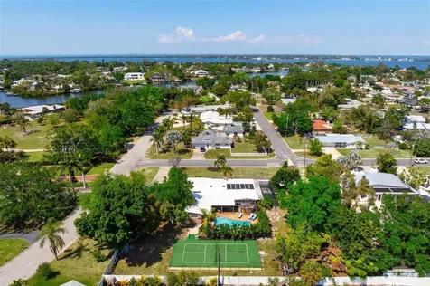 6201 6th Avenue NW Bradenton FL 34209