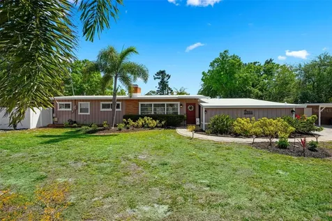 6201 6th Avenue NW Bradenton FL 34209