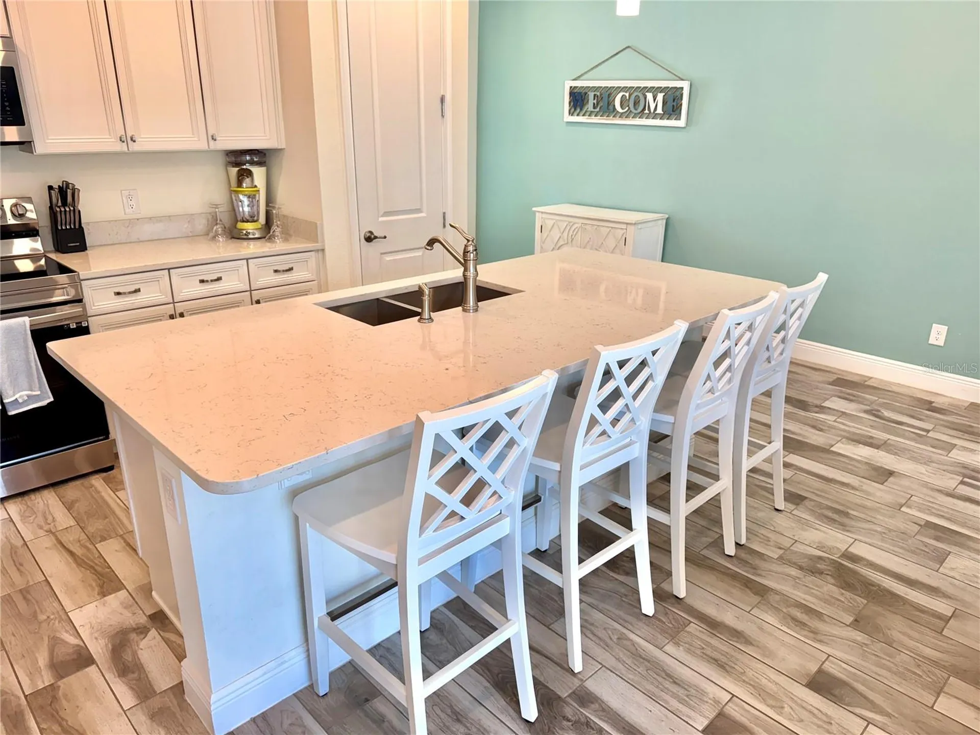 2906 Castaway Lane Kissimmee FL 34747