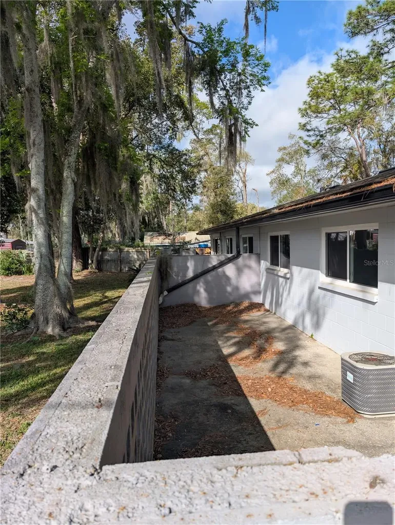 805 NW 40th Avenue Gainesville FL 32609