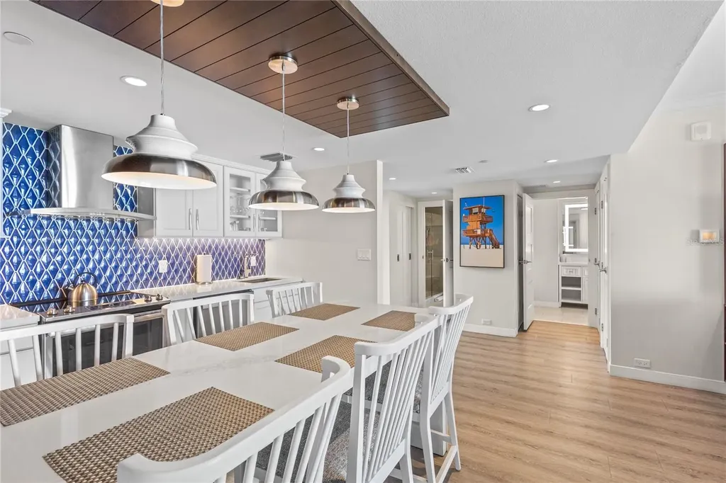 230 Sands Point Road Longboat Key FL 34228