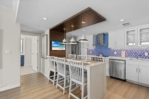 230 Sands Point Road Longboat Key FL 34228
