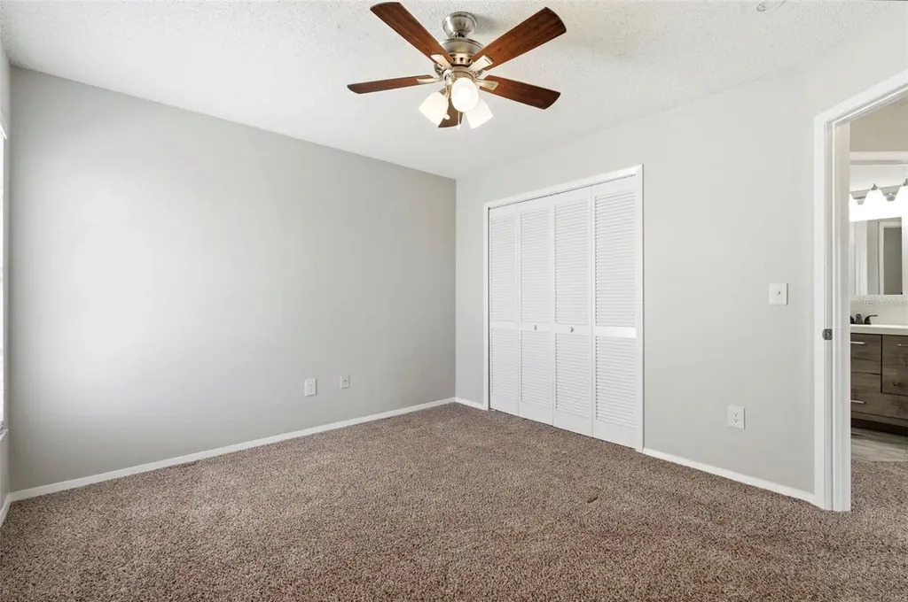 1925 Redbridge Drive Brandon FL 33511