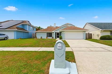 1925 Redbridge Drive Brandon FL 33511