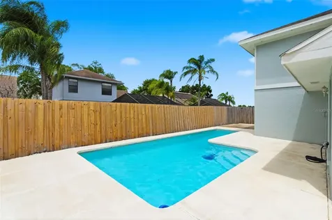 1925 Redbridge Drive Brandon FL 33511