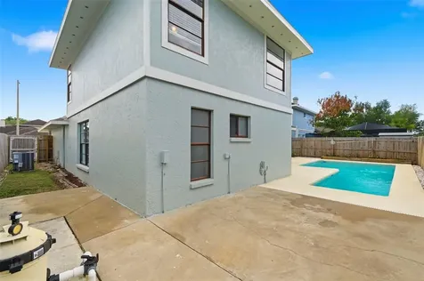 1925 Redbridge Drive Brandon FL 33511