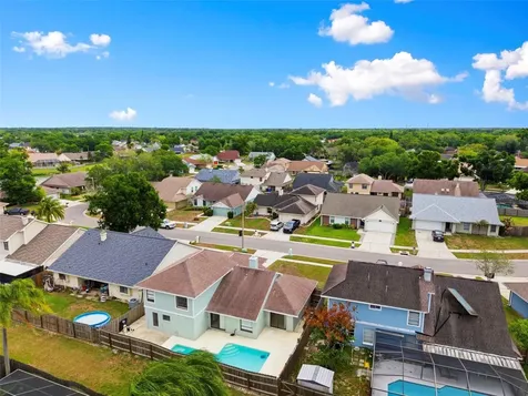 1925 Redbridge Drive Brandon FL 33511
