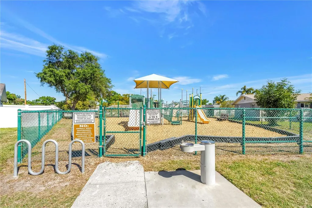 5581 96th Terrace N Pinellas Park FL 33782