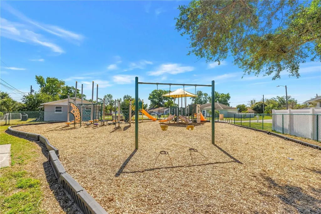 5581 96th Terrace N Pinellas Park FL 33782