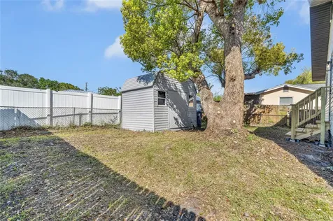 1807 W Cluster Avenue Tampa FL 33604