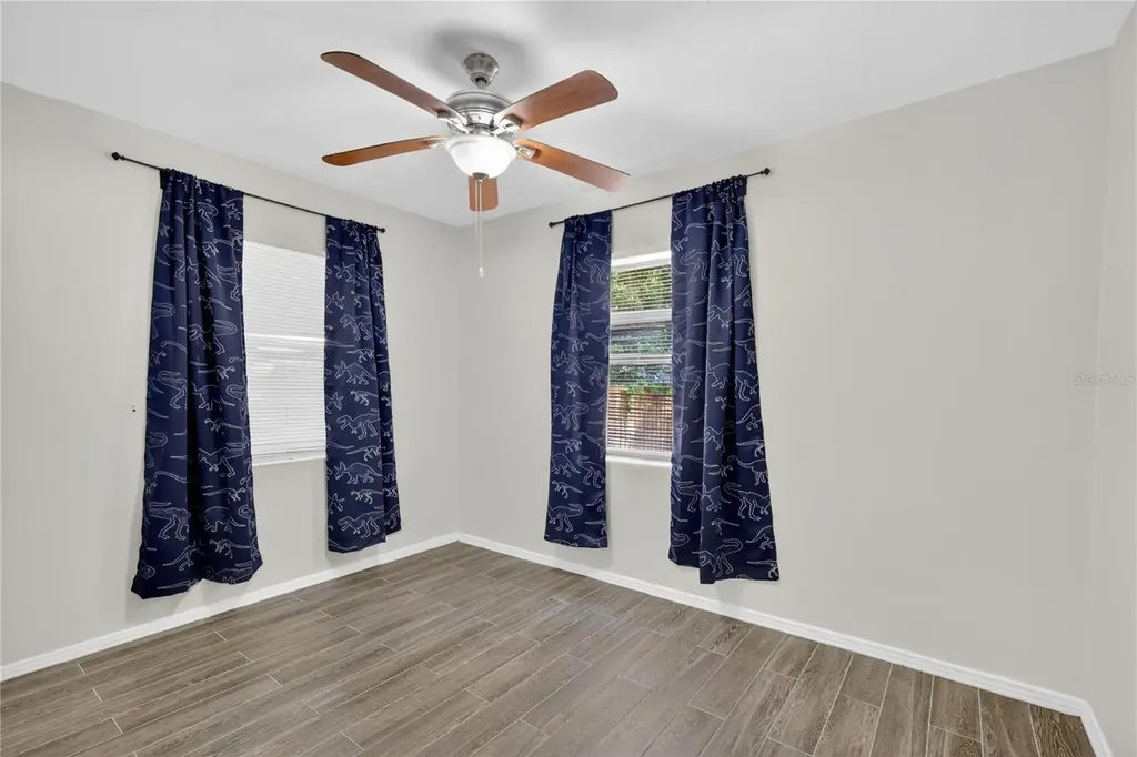 706 Mission Drive Wildwood FL 34785