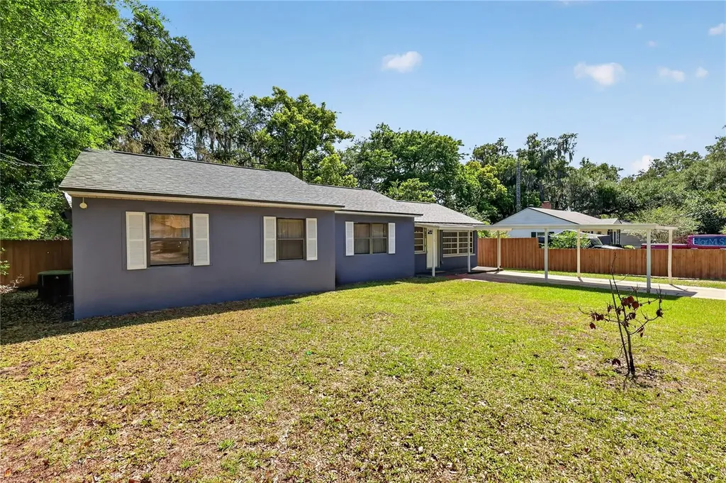 706 Mission Drive Wildwood FL 34785