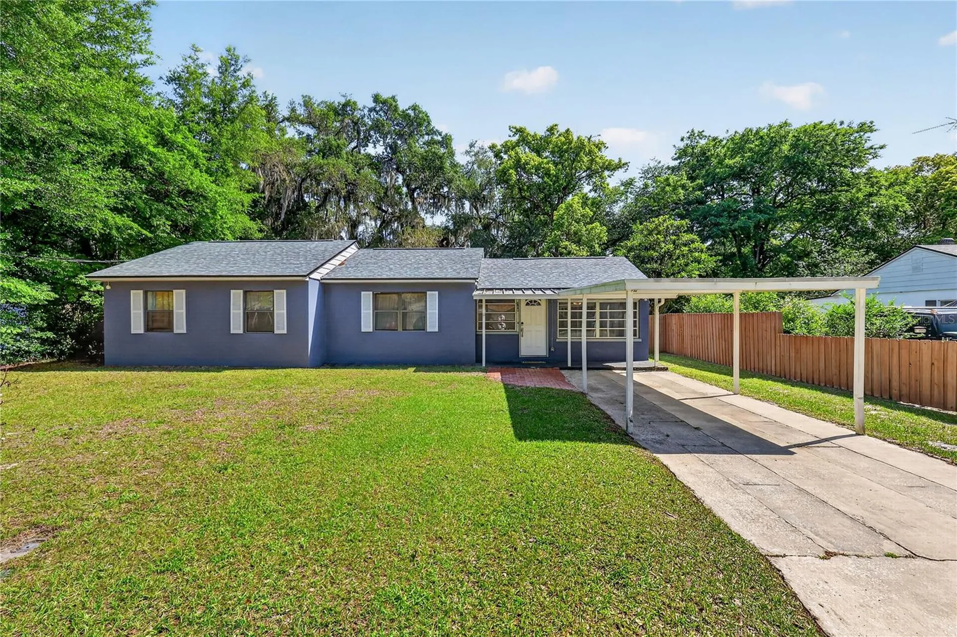 706 Mission Drive Wildwood FL 34785