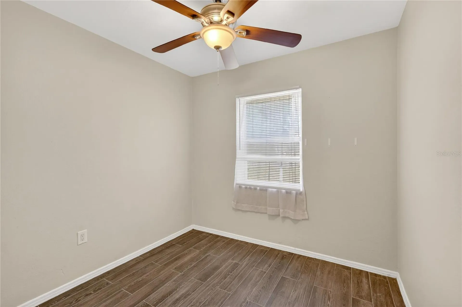 706 Mission Drive Wildwood FL 34785