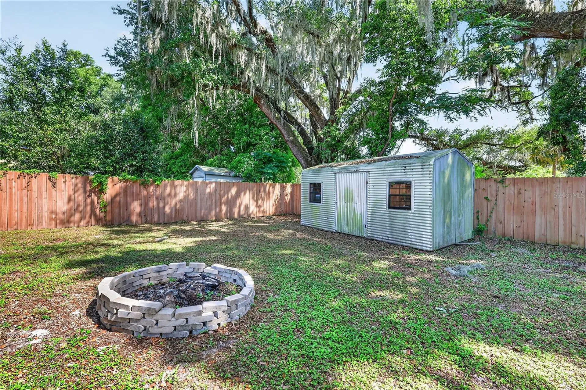 706 Mission Drive Wildwood FL 34785