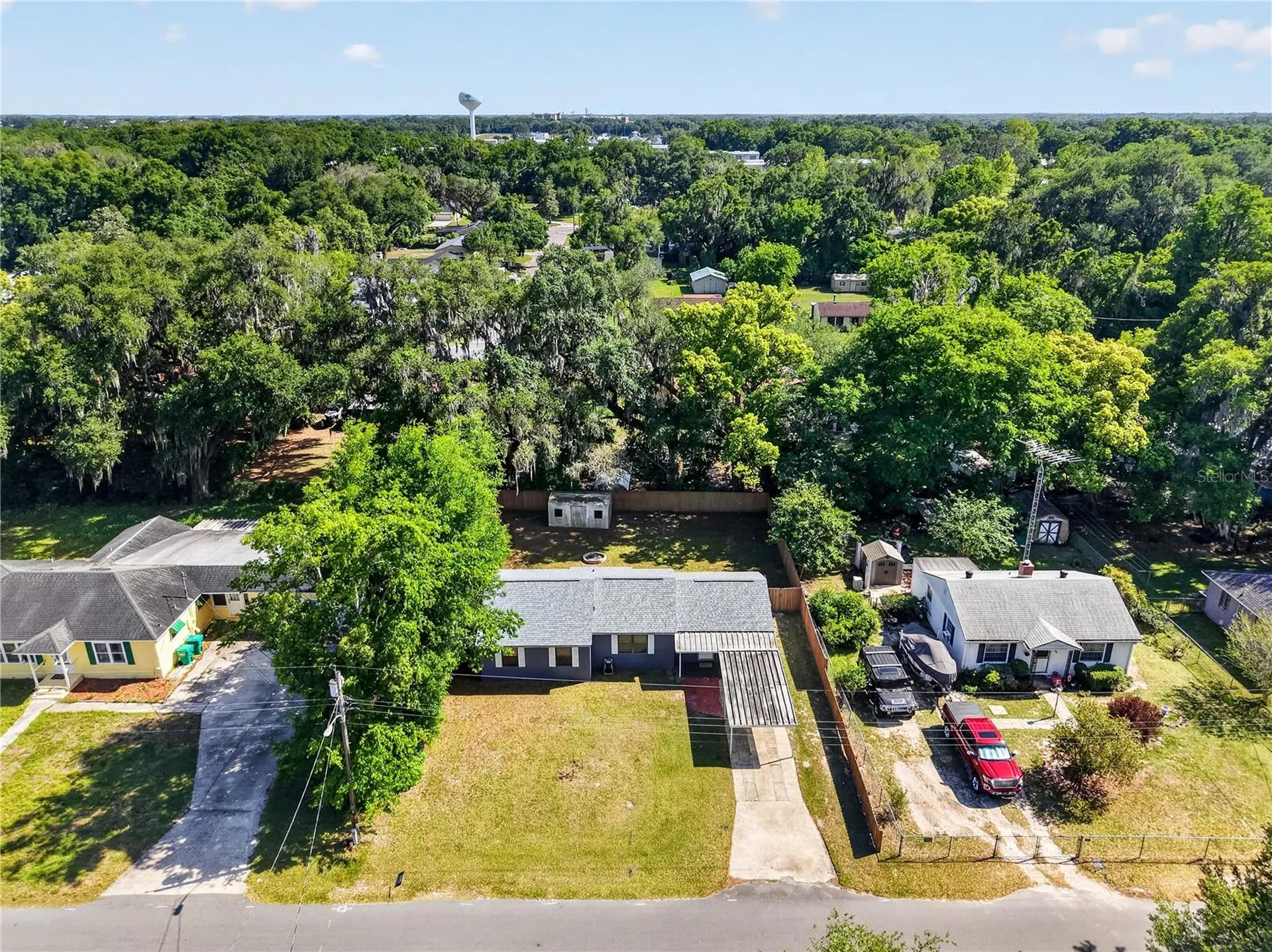 706 Mission Drive Wildwood FL 34785