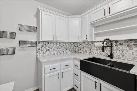 706 Mission Drive Wildwood FL 34785