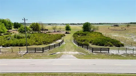 Avon Park Cutoff Road Fort Meade FL 33841