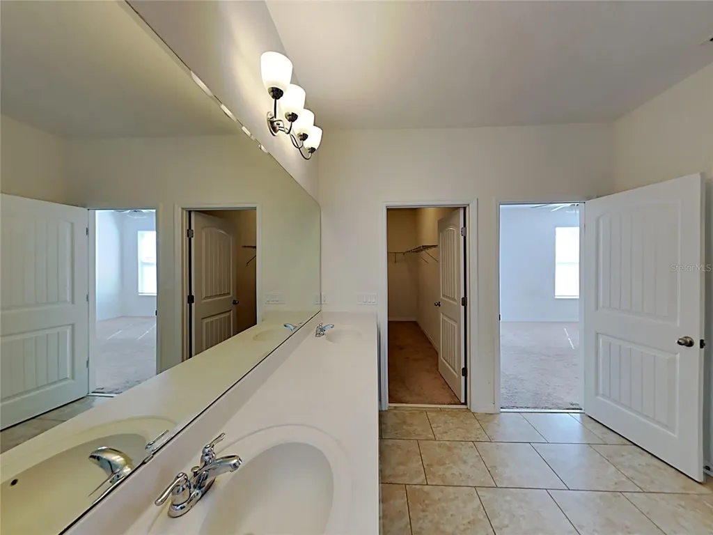 3223 Olivia Breeze Drive Kissimmee FL 34746