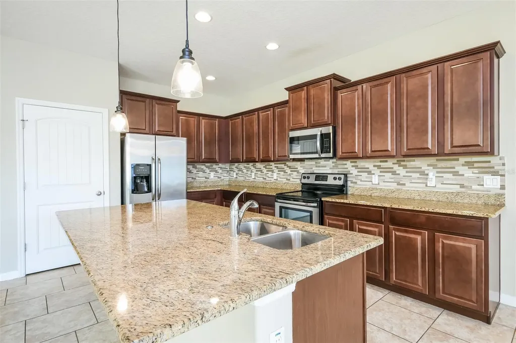 3223 Olivia Breeze Drive Kissimmee FL 34746