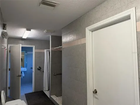 20300 Leonard Road Lutz FL 33558