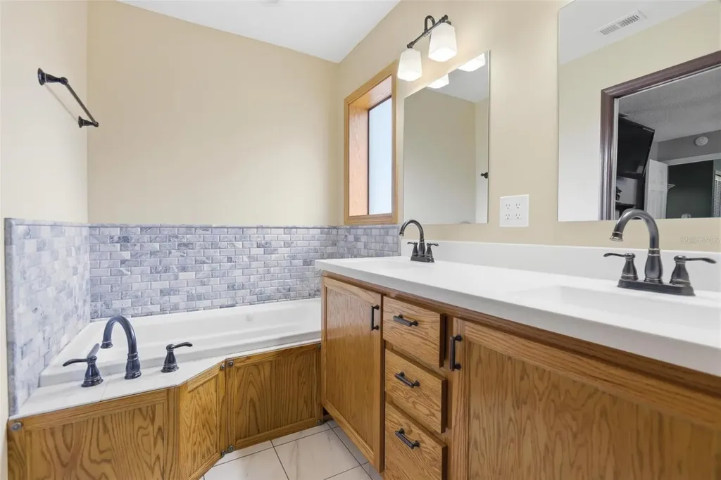 731 Edgewild Court Orange City FL 32763