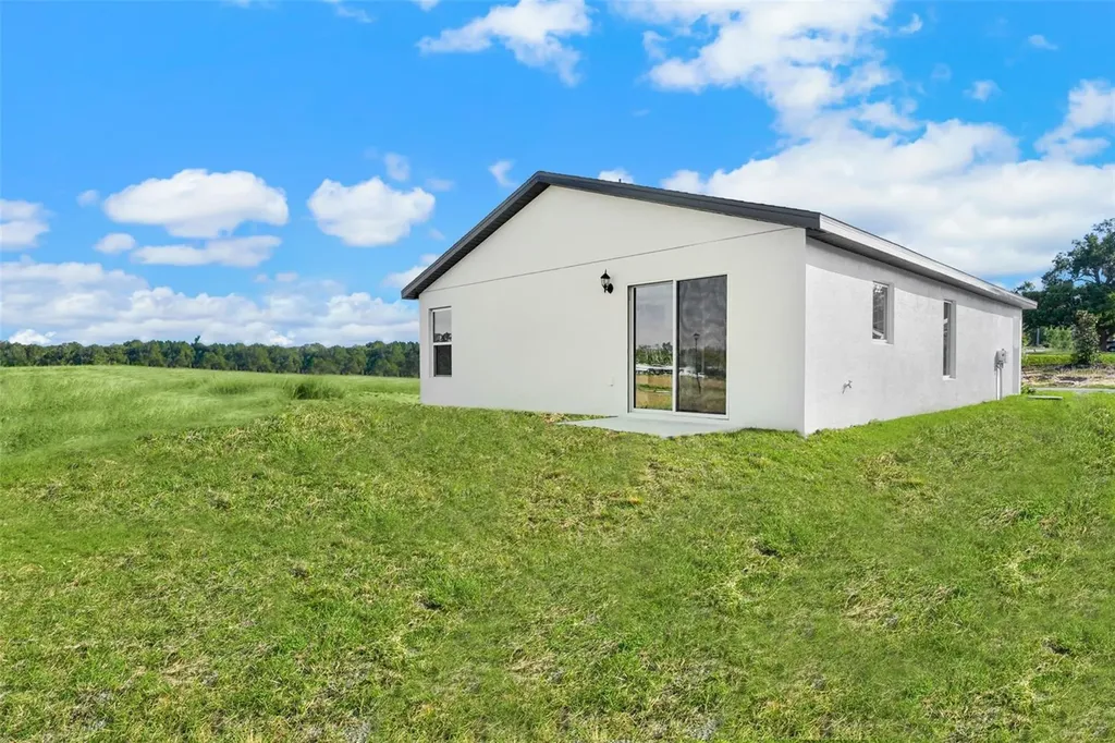 13336 Tula Loop Astatula FL 34705