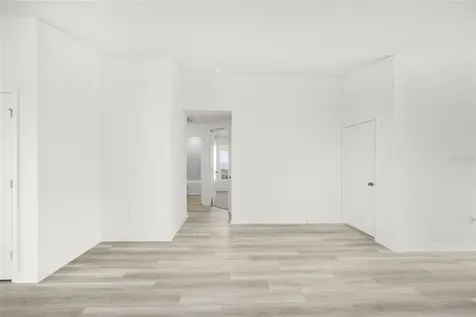 13336 Tula Loop Astatula FL 34705