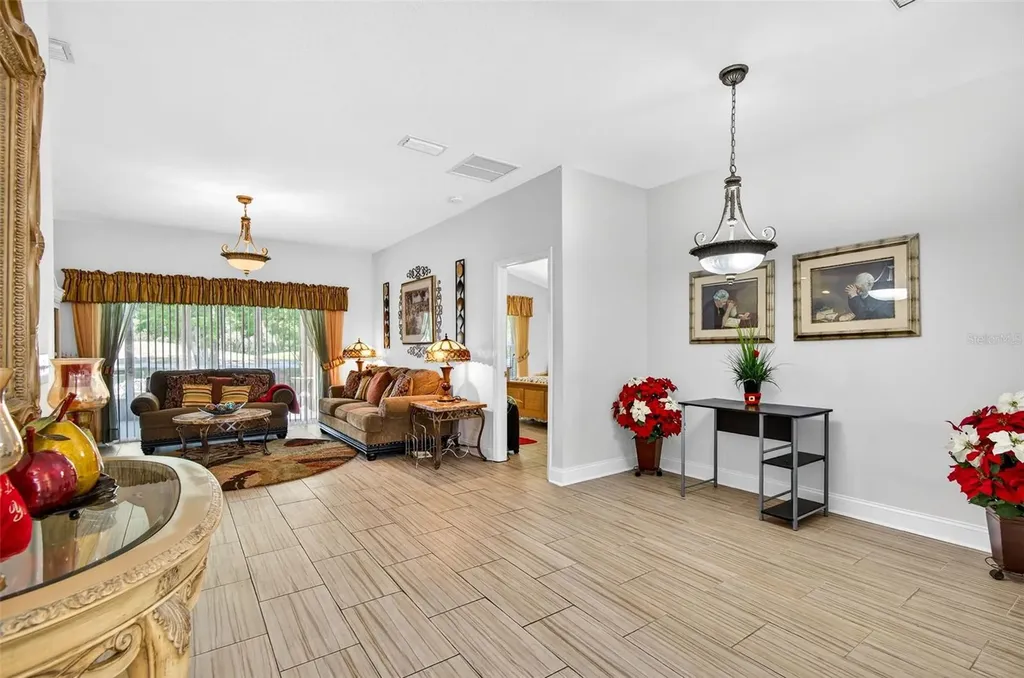 5340 Braddock Drive Zephyrhills FL 33541