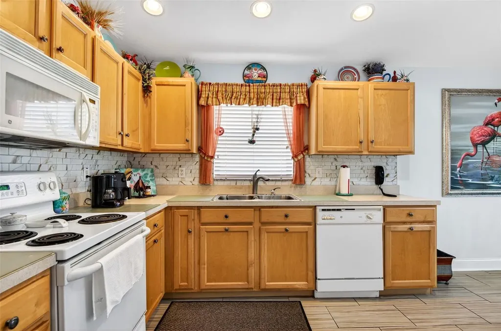 5340 Braddock Drive Zephyrhills FL 33541