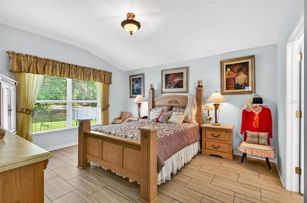 5340 Braddock Drive Zephyrhills FL 33541