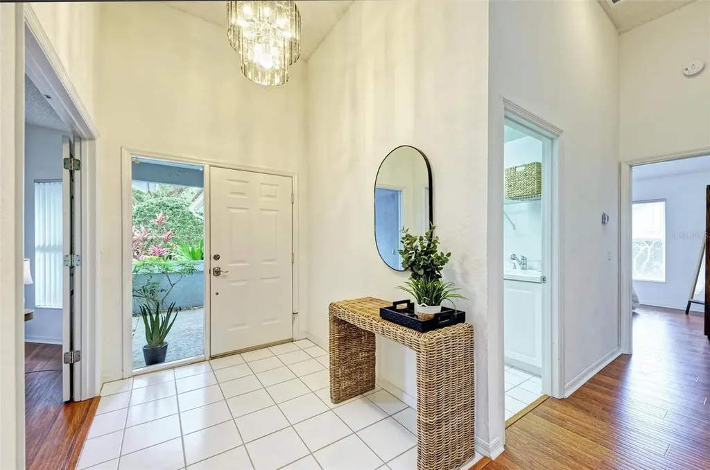 4916 Linsey Court Sarasota FL 34243