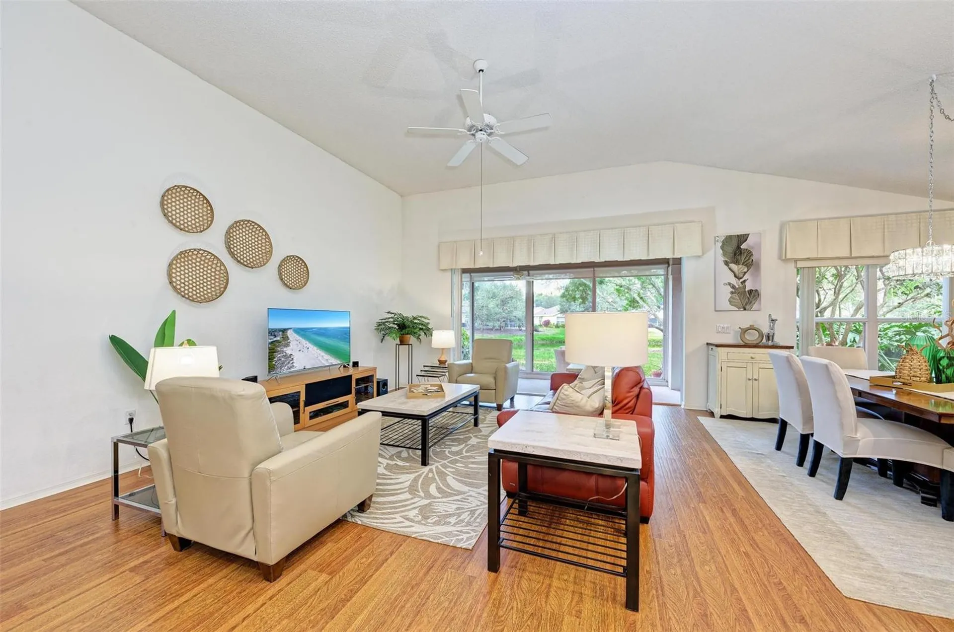 4916 Linsey Court Sarasota FL 34243