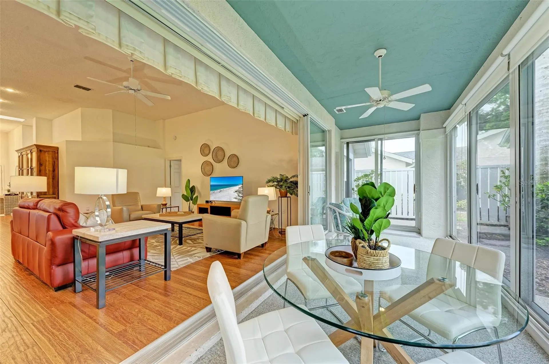 4916 Linsey Court Sarasota FL 34243