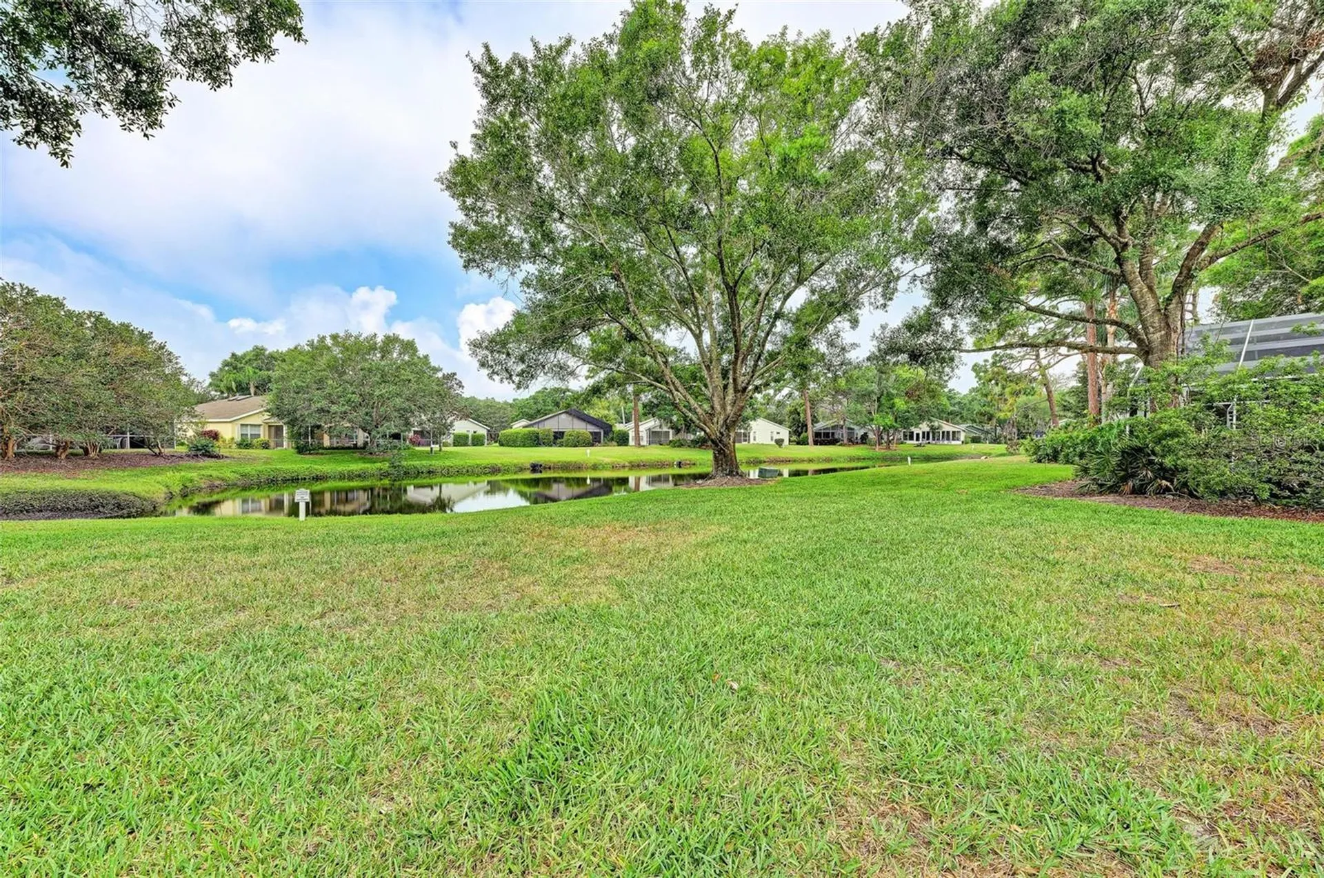 4916 Linsey Court Sarasota FL 34243