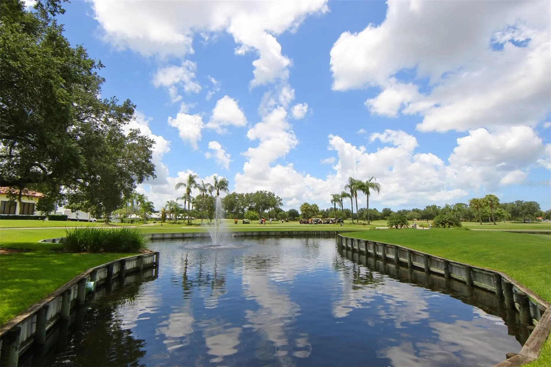 4916 Linsey Court Sarasota FL 34243