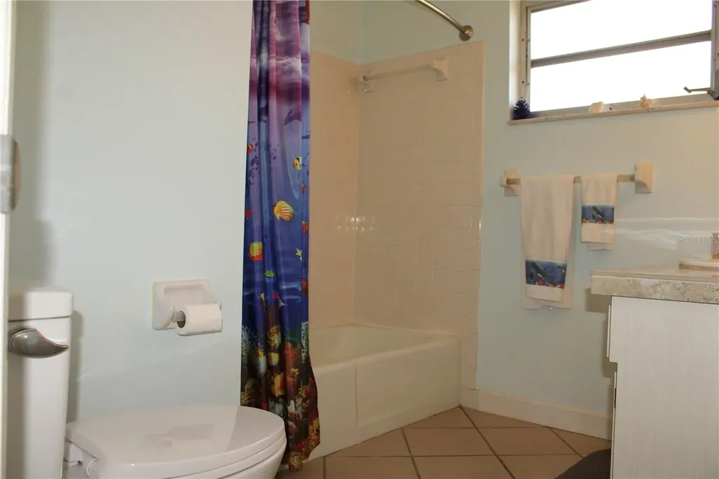 5062 Live Oak Circle Bradenton FL 34207
